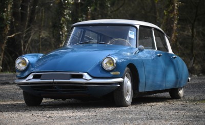 VENTE AUX ENCHÈRES DE 110 AUTOS DE COLLECTION