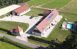DOMAINE LA DILIGENCE