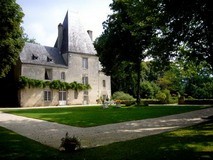 CHATEAU DE LA COUR