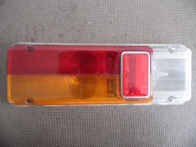 CABOCHON FEU ARRIERE GAUCHE ALFA ROMEO GIULIA NUOVA SUPER