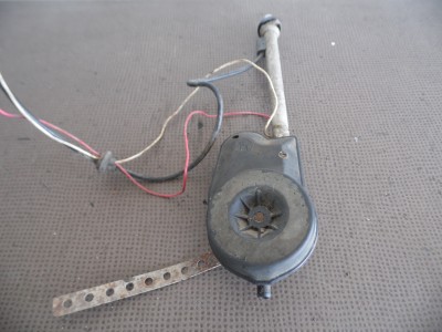 ANTENNE AUTOMATIQUE 94464591100 PORSCHE 944 & 924