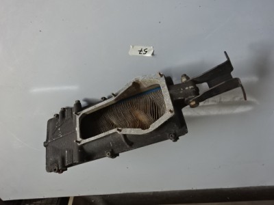 Support d'injection pour Ferrari 400i