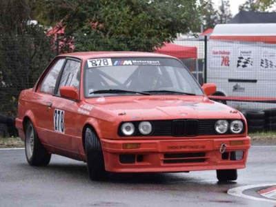 Expo de voitures anciennes sportives youngtimers