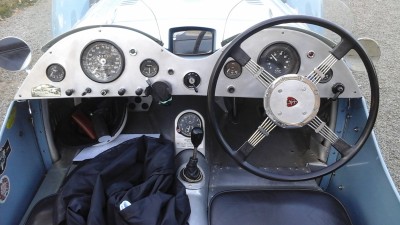 Rassemblement véhicules anciens et youngtimers