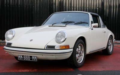 PORSCHE