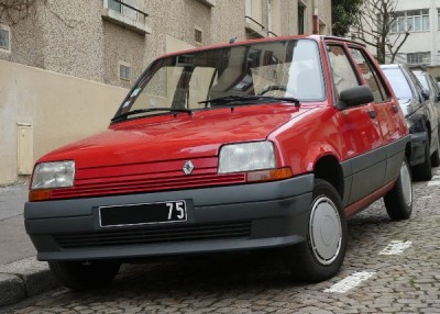 RENAULT