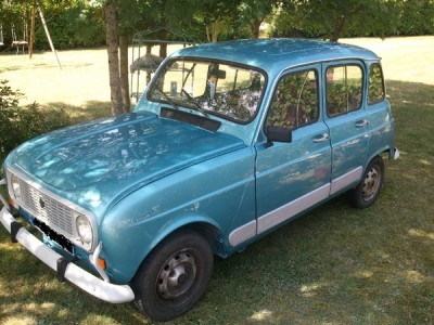RENAULT