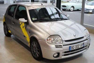 RENAULT