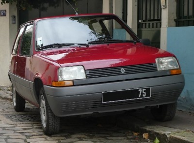 RENAULT