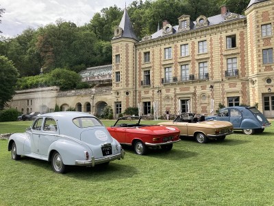 COCKPIT VINTAGE CARS AND TOURISM
